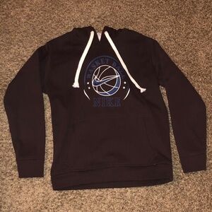 Brown Nike Basketball Hoodie / Pullover (Size Medium)